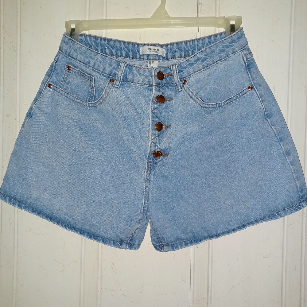 Forever 21 [30] Mom Jean Shorts (1064) - Picture 4 of 6